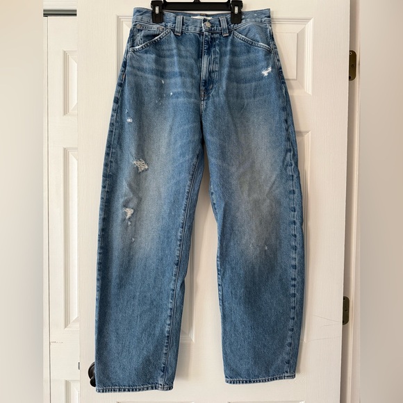 Madewell The Balloon Barrel Leg Jeans with Light Distressing - Picture 2 of 7